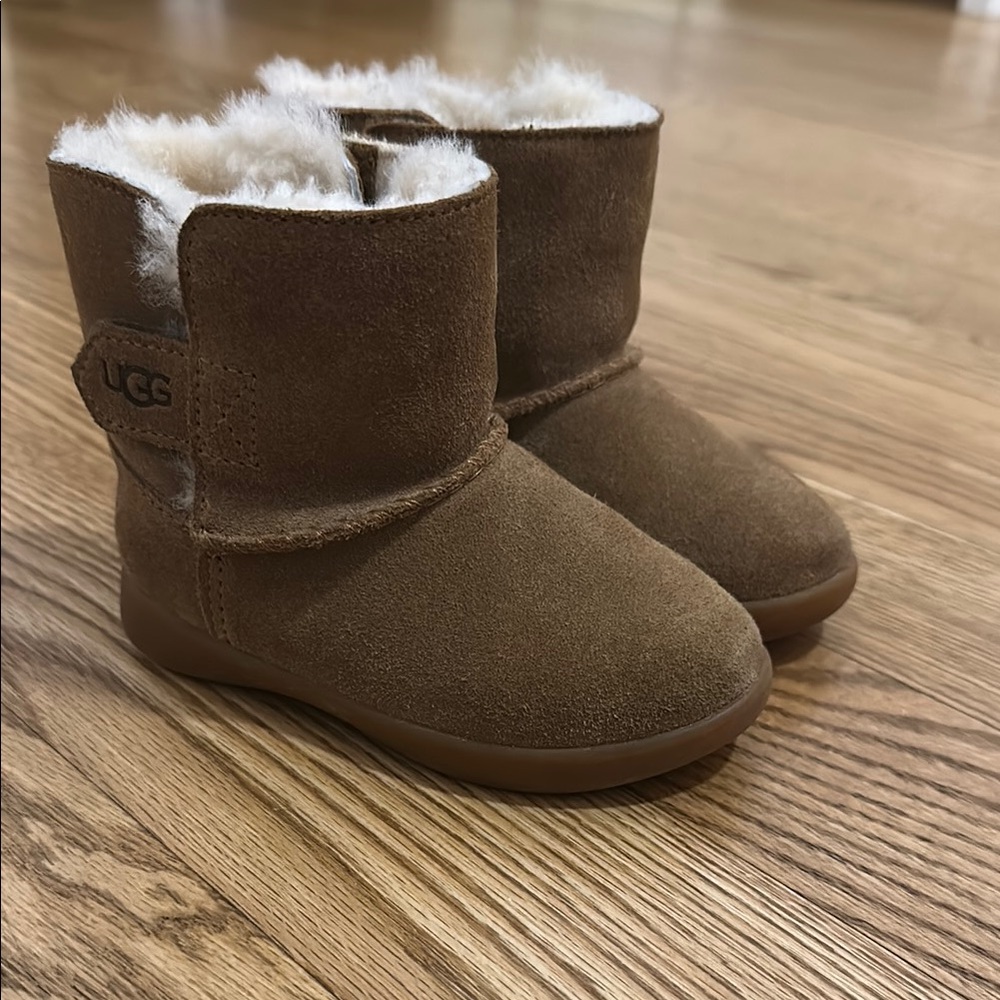UGG Keelan II Brown Suede Boots, toddler girl size 6